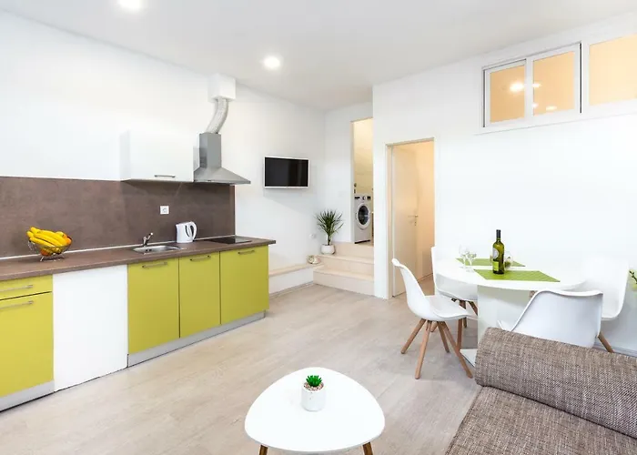 Nika Apartman Cavtat