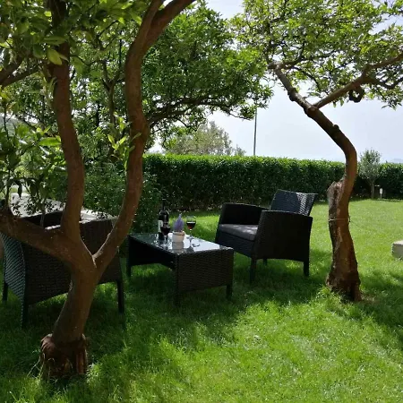 Nika アパート ツァヴタット