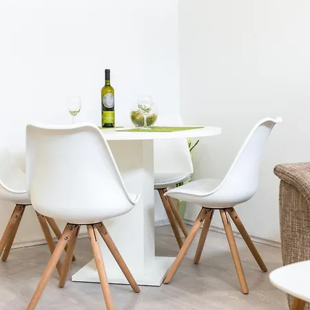 Appartement Nika *