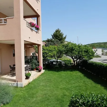 Nika Apartment