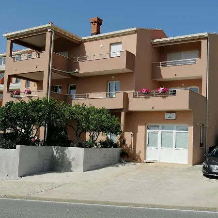 Apartment Nika